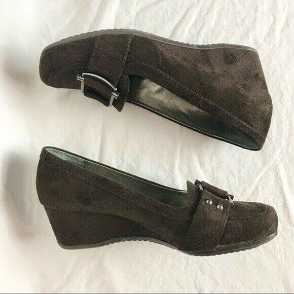 Marc Fisher Women's 7M Brown Faux Suede Leather Low Wedge Heel Shoes With Buckle - Picture 3 of 11